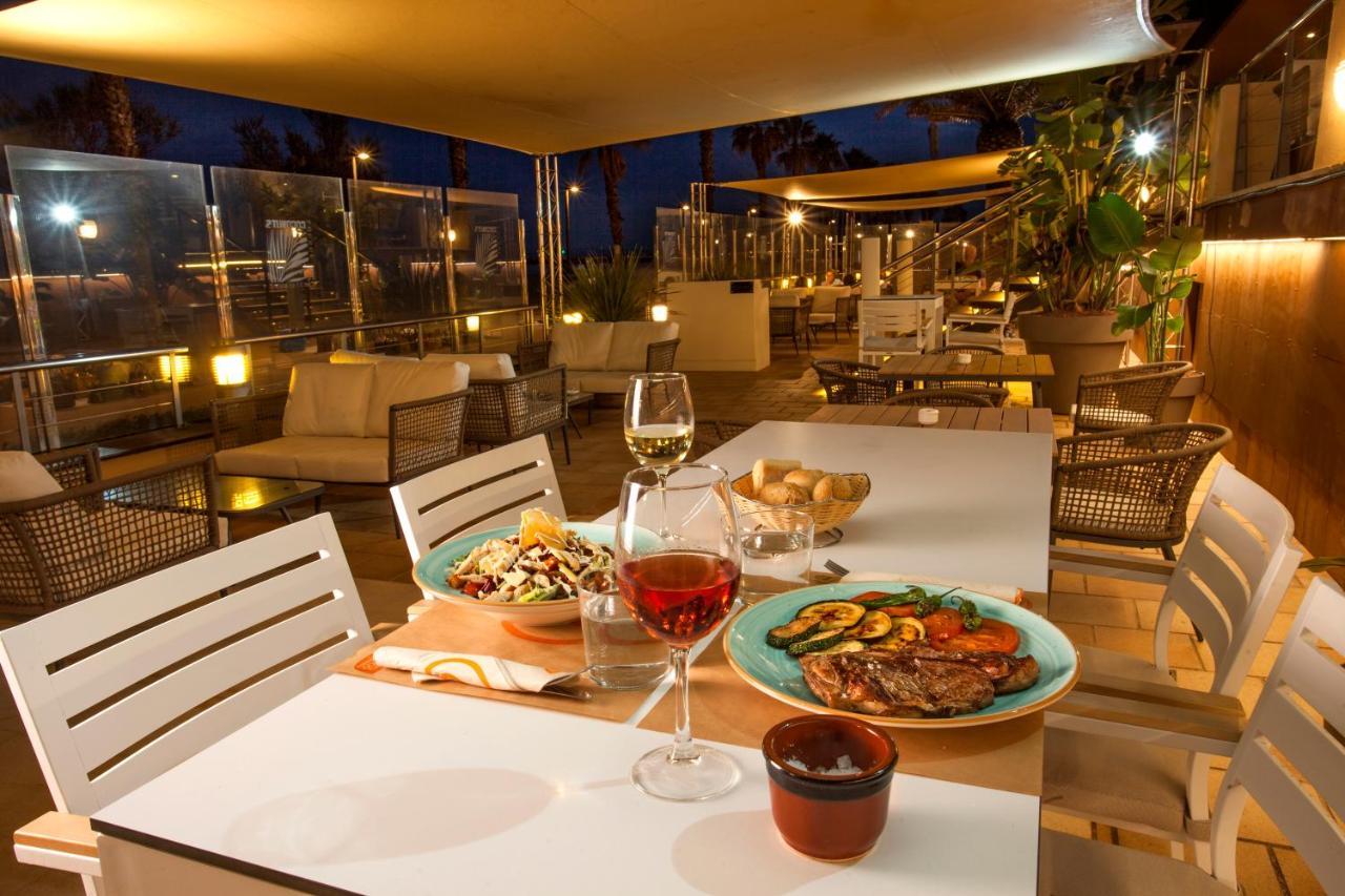 Hotel Monterrey Roses By Pierre & Vacances Exterior photo